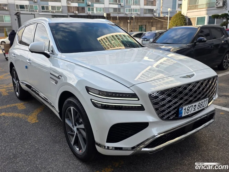 Genesis GV80 2.5T 2WD 2026 — миниатюра 2