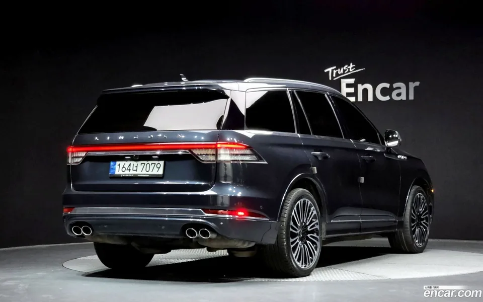 Lincoln Aviator 3.0 AWD 2022 — миниатюра 2