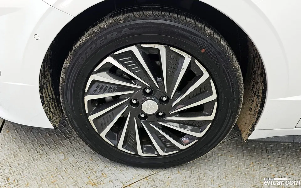 Hyundai Sonata Hybrid 2022 — миниатюра 5