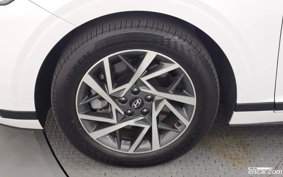 Hyundai Grandeur 3.5 LPG 2WD 2023 — миниатюра 4
