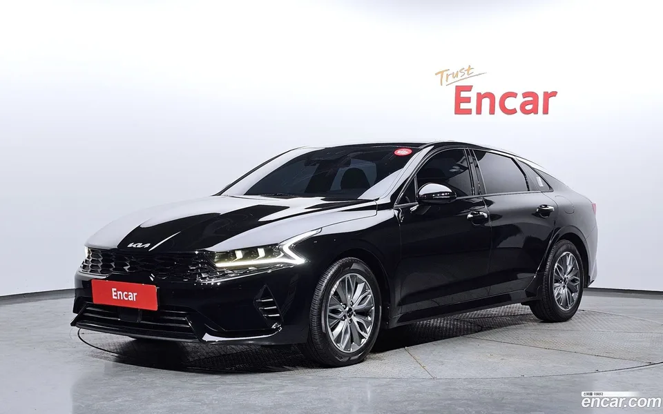 Kia K5 Hybrid 2022 — фото 1, купить с доставкой в Москву