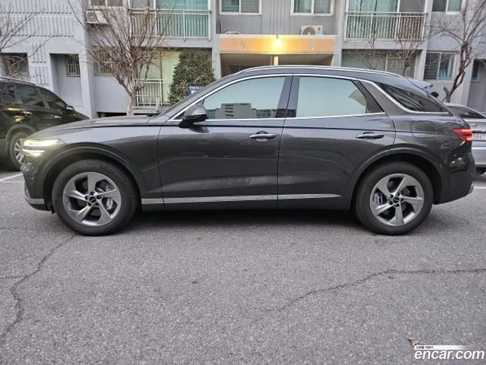 Genesis GV70 2.5T AWD 2025 — миниатюра 2