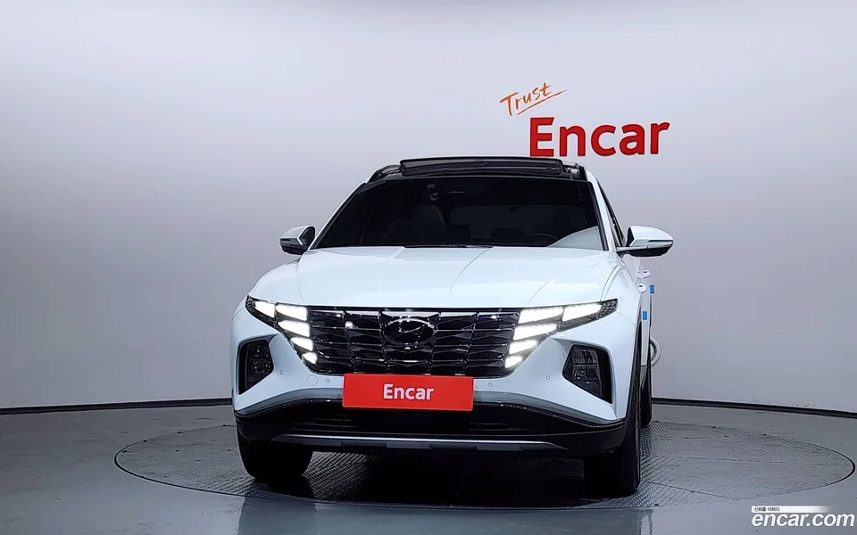 Hyundai Tucson Hybrid 2WD 2023 — миниатюра 3