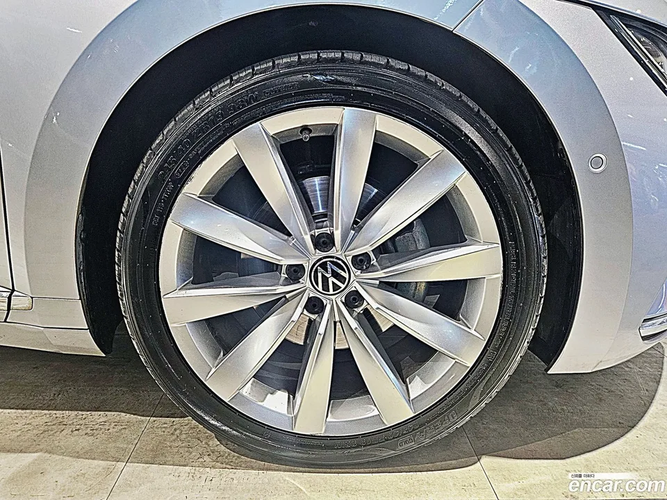 Volkswagen Arteon 2.0 TDI 2023 — миниатюра 5