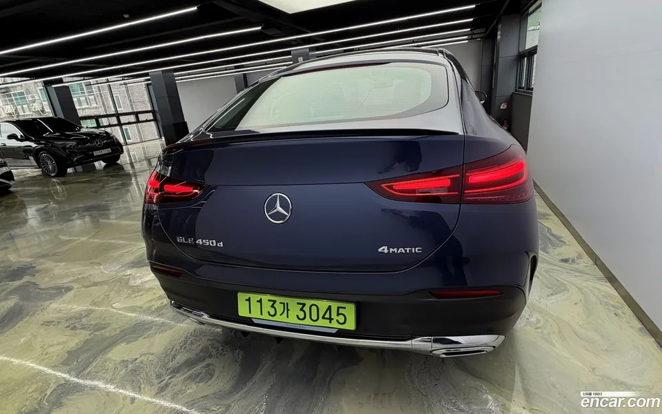 Mercedes-Benz GLE-Class GLE450d 4MATIC 2025 — миниатюра 4