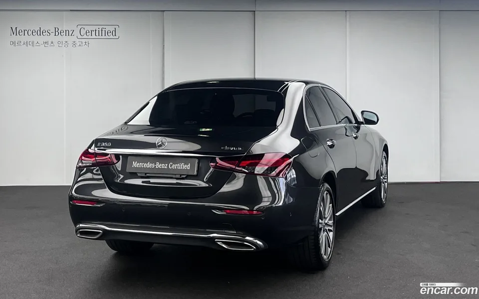 Mercedes-Benz E-Class E350 4MATIC 2023 — миниатюра 2