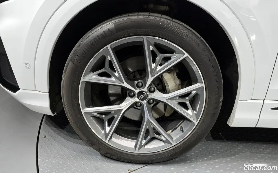 Audi Q8 (4M) 50 TDI 2023 — миниатюра 5
