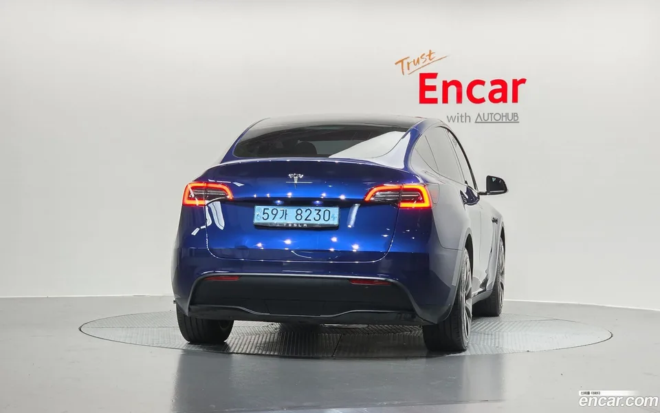 Tesla Model Y RWD 2023 — миниатюра 4