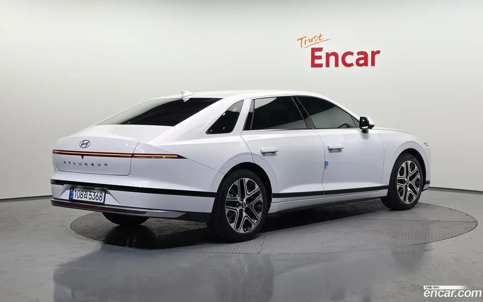 Hyundai Grandeur Hybrid 2025 — миниатюра 2