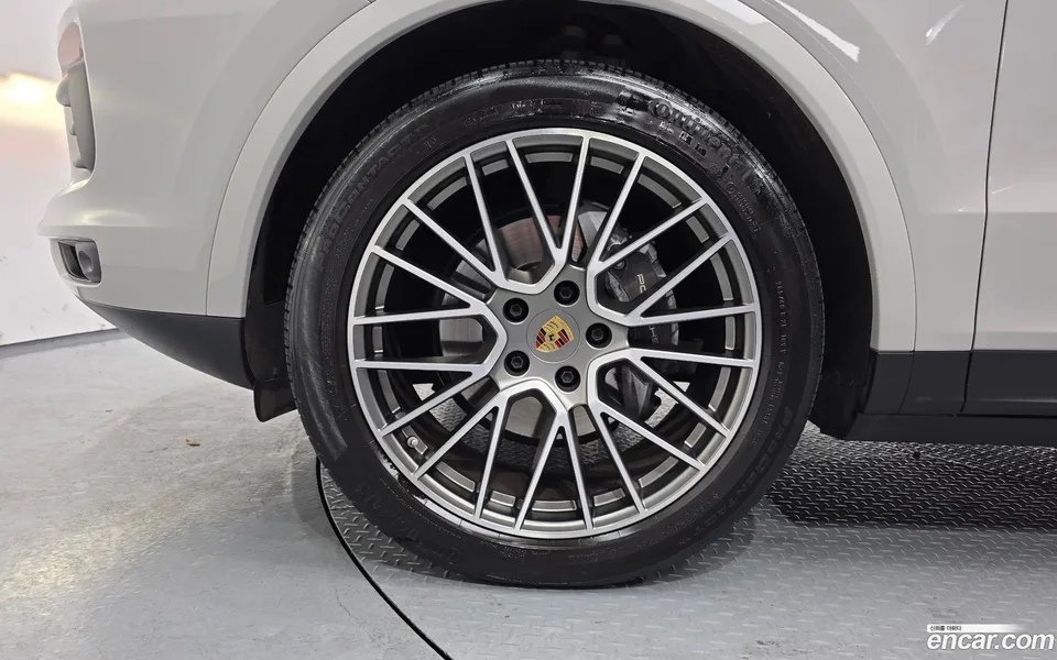 Porsche Cayenne 3.0 2023 — миниатюра 5