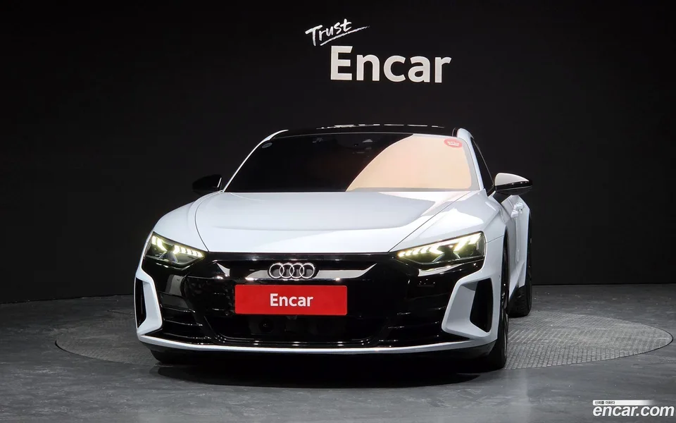 Audi e-tron GT GT 2022 — миниатюра 3