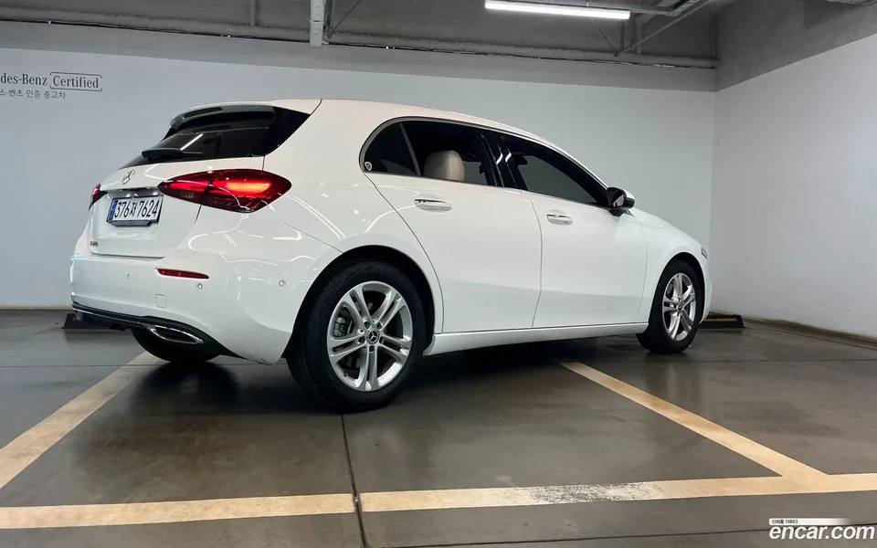 Mercedes-Benz A-Class A220 2024 — миниатюра 2