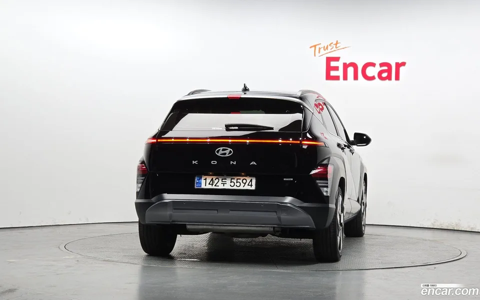 Hyundai Kona 1.6 4WD 2024 — миниатюра 4