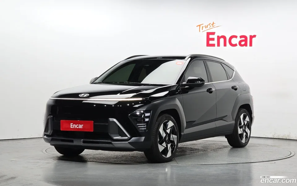 Hyundai Kona 1.6 4WD 2024 — фото 1, купить с доставкой в Москву