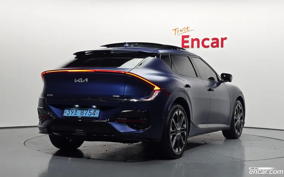 Kia EV6 4WD 2024 — миниатюра 2