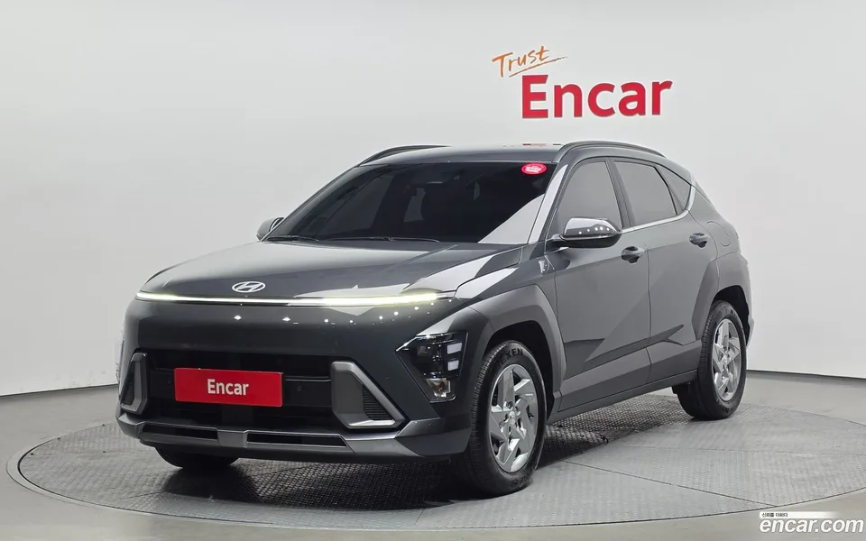 Hyundai Kona Hybrid 2023 — фото 1, купить с доставкой в Москву