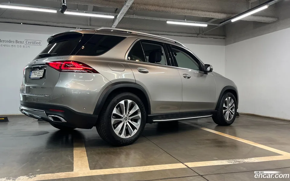 Mercedes-Benz GLE-Class GLE300d 4MATIC 2022 — миниатюра 2