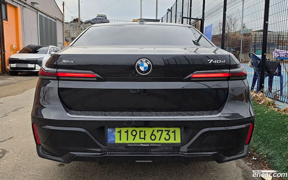 BMW 7 Series 740d xDrive M 2025 — миниатюра 2