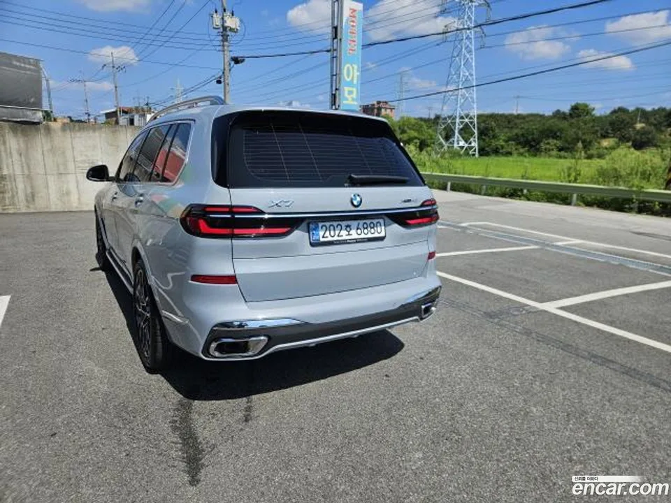 BMW X7 xDrive 40i M 6 2024 — миниатюра 4