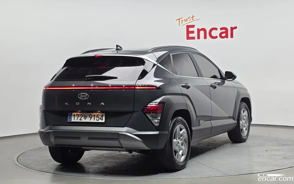 Hyundai Kona Hybrid 2023 — миниатюра 2