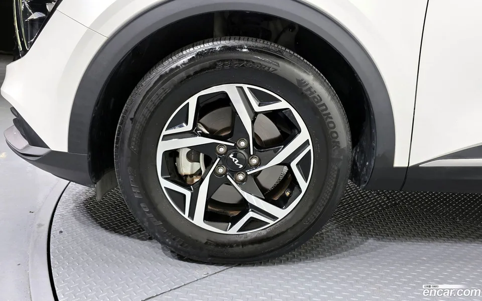 Kia Sportage 2.0 2WD 2022 — миниатюра 5