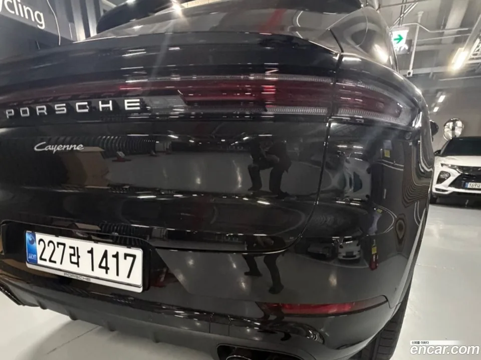 Porsche Cayenne 3.0 2025 — миниатюра 5