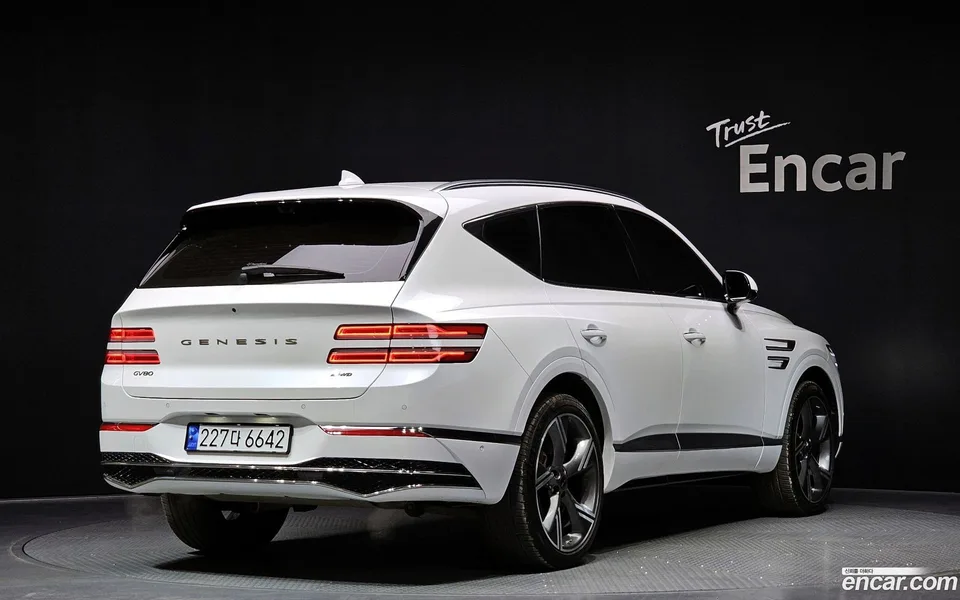 Genesis GV80 3.5T AWD 2024 — миниатюра 2