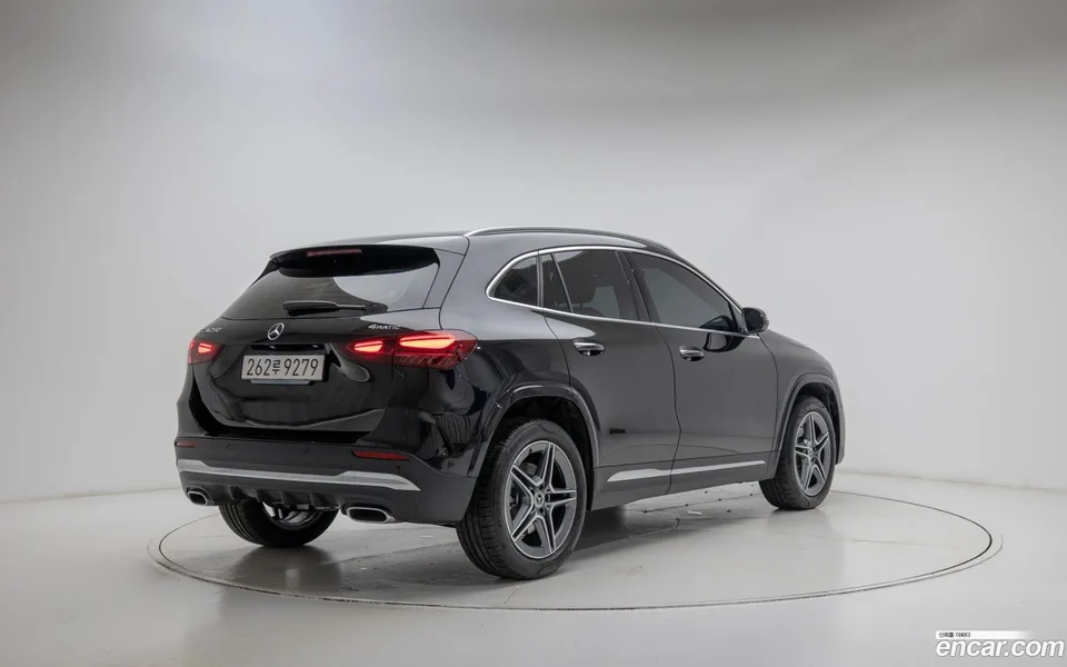 Mercedes-Benz GLA-Class GLA250 4MATIC 2025 — миниатюра 2