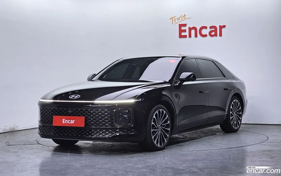 Hyundai Grandeur Hybrid 2023 — фото 1, купить с доставкой в Москву