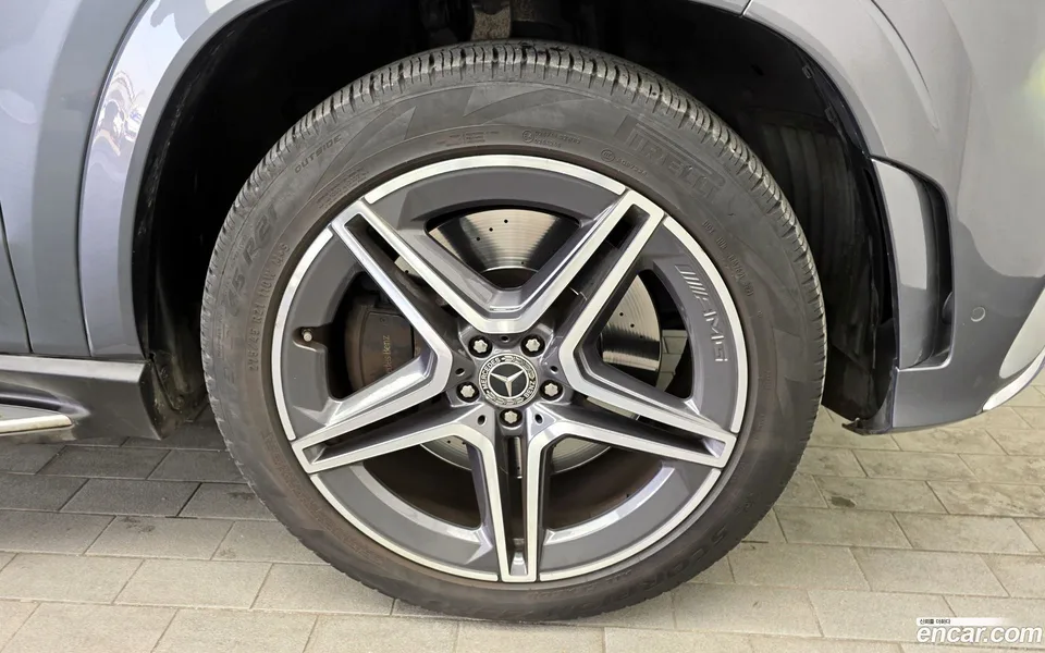 Mercedes-Benz GLS-Class GLS400d 4MATIC 2022 — миниатюра 5