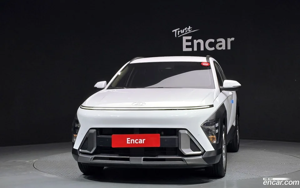 Hyundai Kona 1.6 2WD 2023 — миниатюра 3