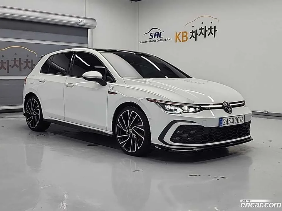 Volkswagen Golf 2.0 GTI 2024 — миниатюра 4