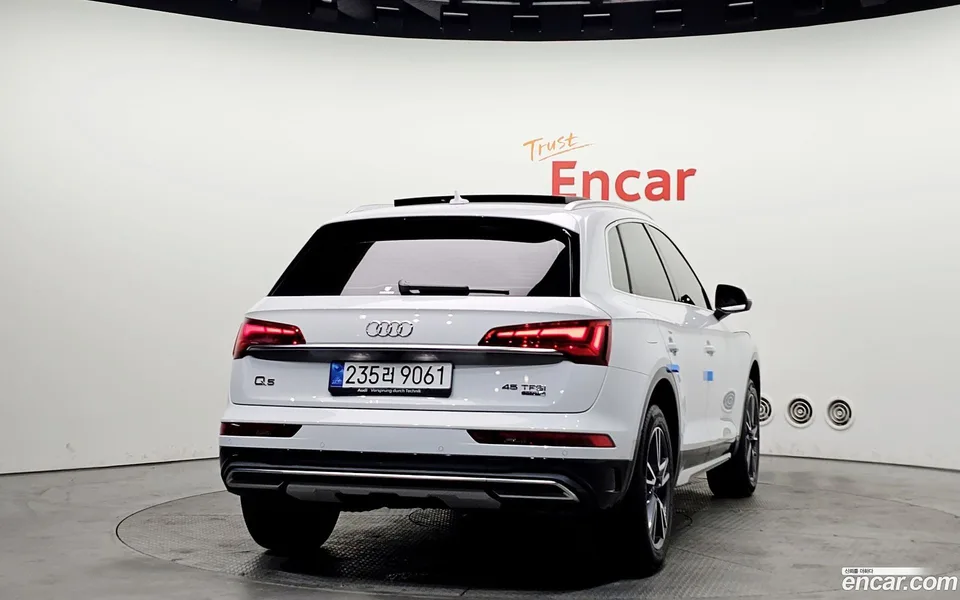 Audi Q5 45 TFSI 2022 — миниатюра 4
