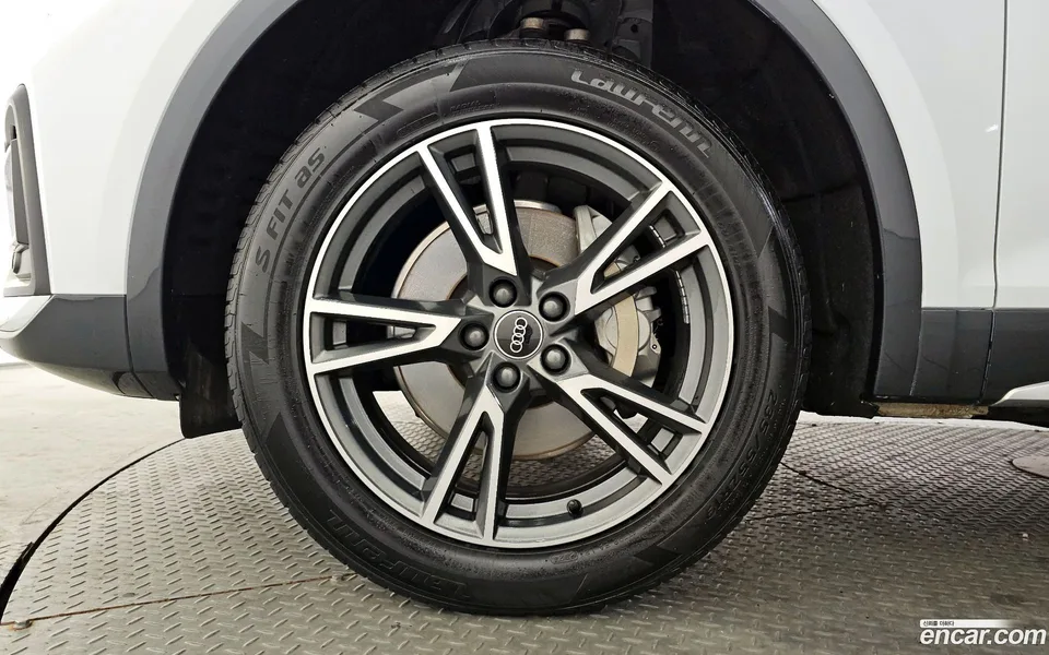 Audi Q5 45 TFSI 2022 — миниатюра 5
