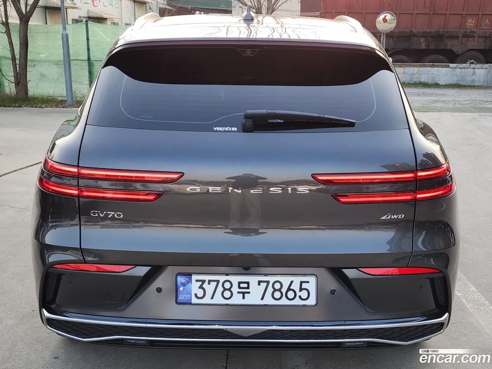 Genesis GV70 2.5T AWD 2024 — миниатюра 3