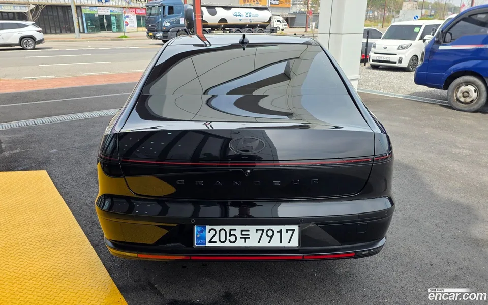 Hyundai Grandeur 2.5 2WD 2024 — миниатюра 5