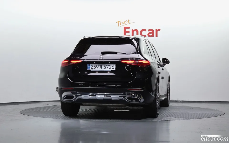 Mercedes-Benz GLC-Class GLC300 4MATIC 2025 — миниатюра 4