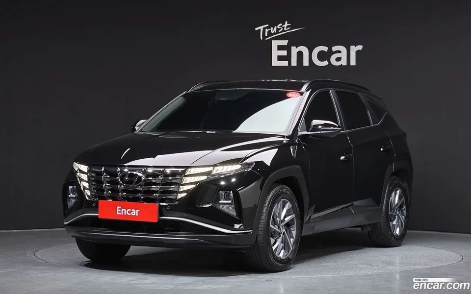 Hyundai Tucson 1.6 4WD 2022 — фото 1, купить с доставкой в Москву