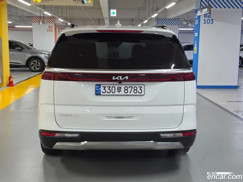 Kia Carnival 9 2023 — миниатюра 3