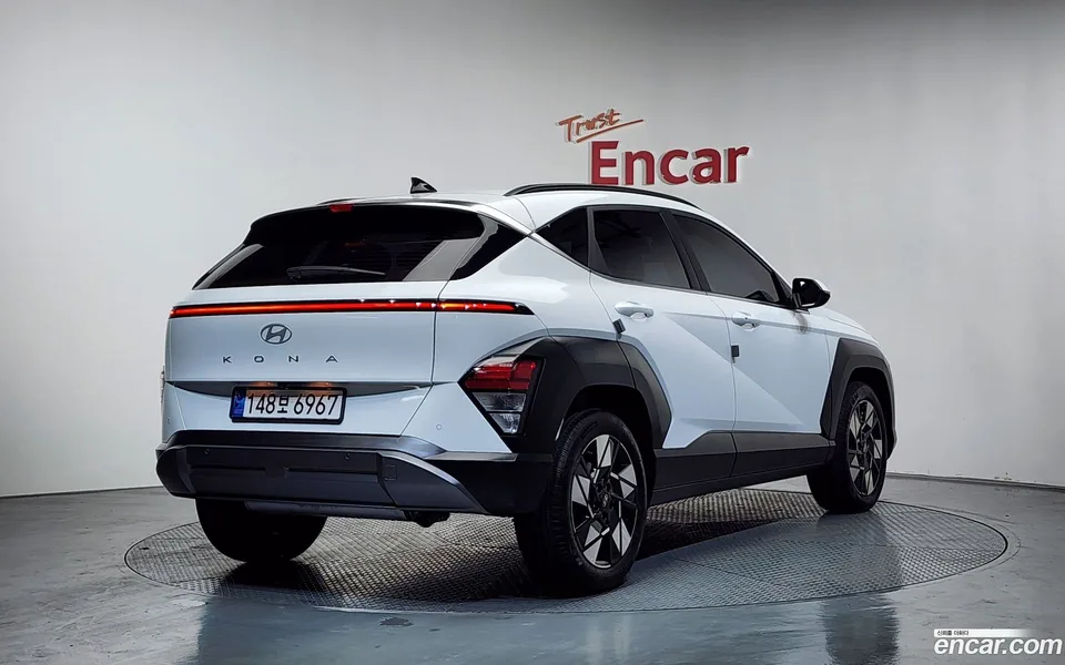 Hyundai Kona 1.6 2WD 2024 — миниатюра 2