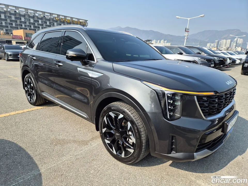 Kia Sorento 2.2 2WD 2024 — миниатюра 3