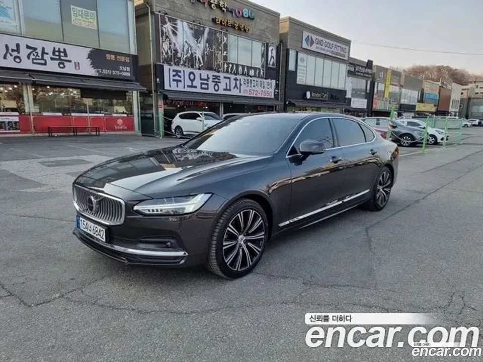 Volvo S90 B5 2022 — миниатюра 2
