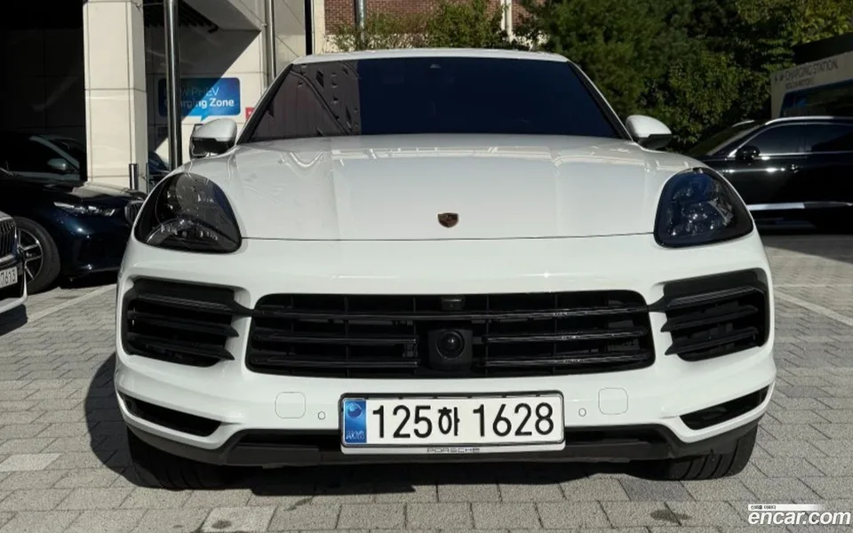 Porsche Cayenne 3.0 2023 — миниатюра 3