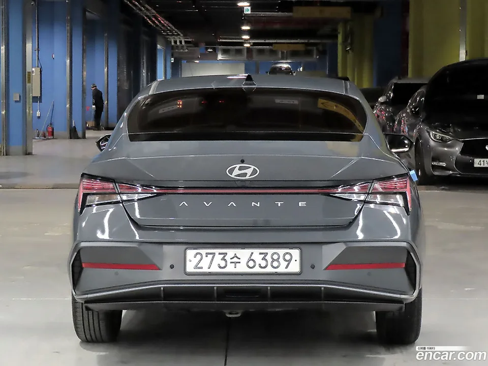 Hyundai Avante CN7 1.6 2024 — миниатюра 3