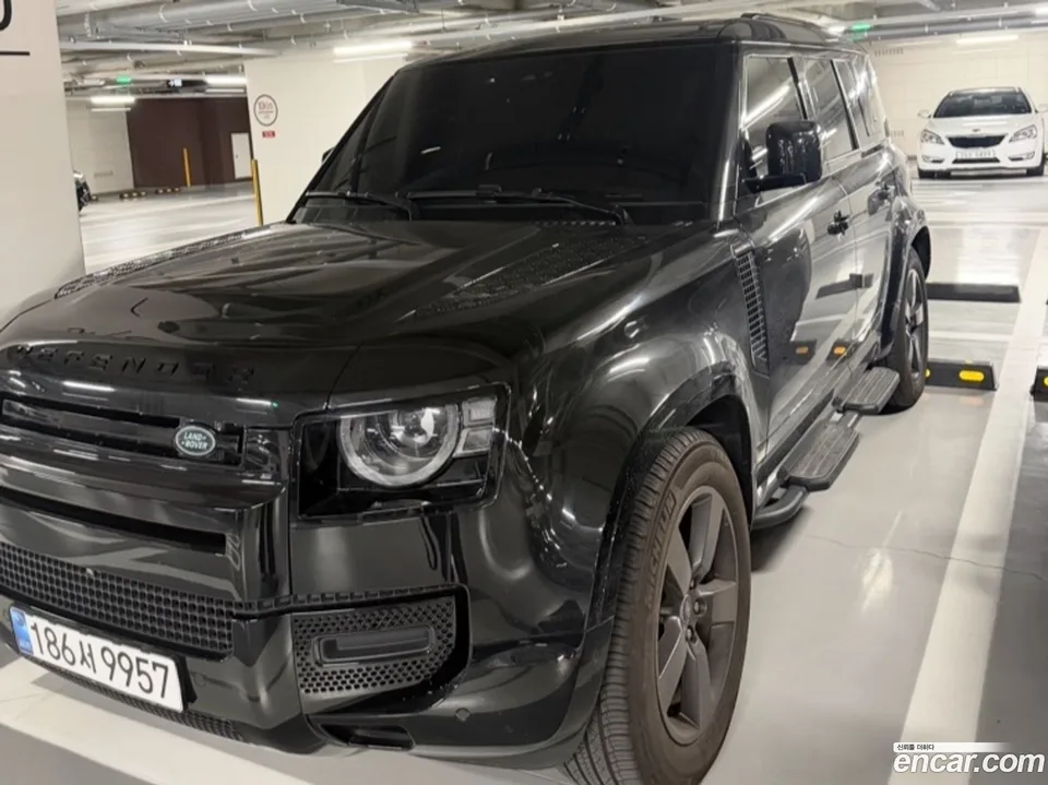 Land Rover Defender 110 P300 X- SE 2024 — миниатюра 2
