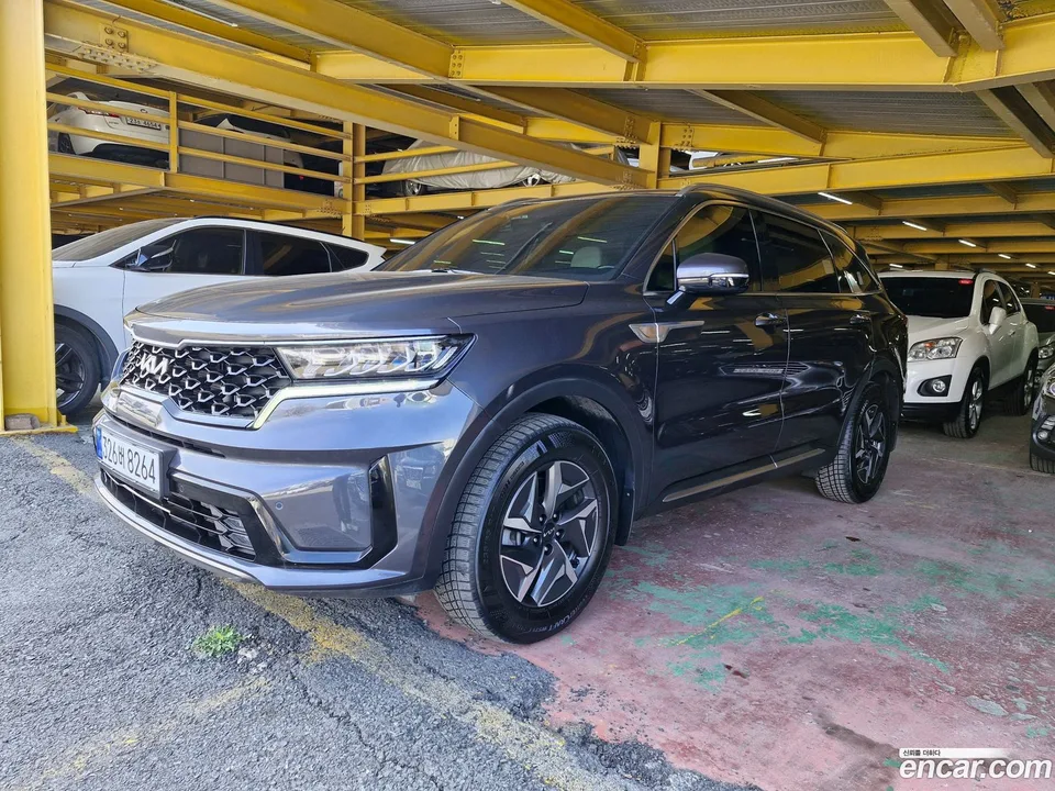 Kia Sorento HEV 1.6 4WD 2022 — фото 1, купить с доставкой в Москву