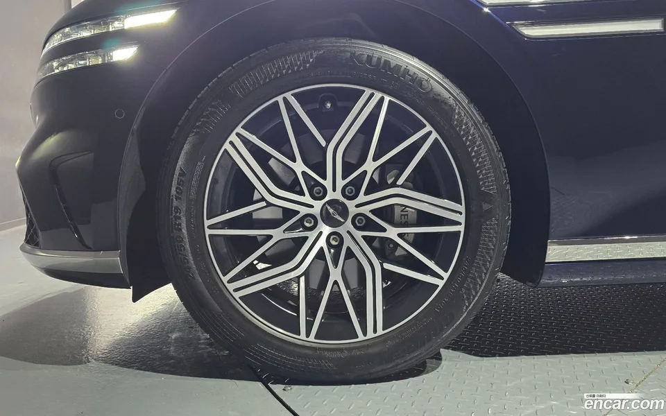 Genesis G90 3.5 AWD 2023 — миниатюра 5