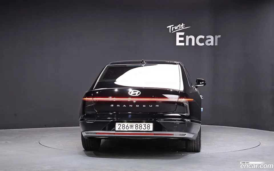 Hyundai Grandeur 2.5 2WD 2022 — миниатюра 4