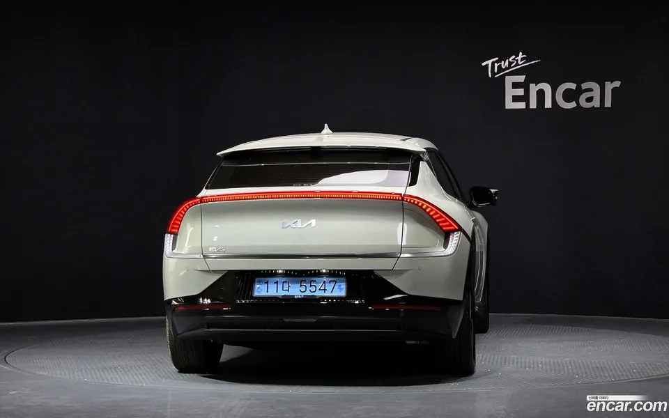Kia EV6 2022 — миниатюра 4