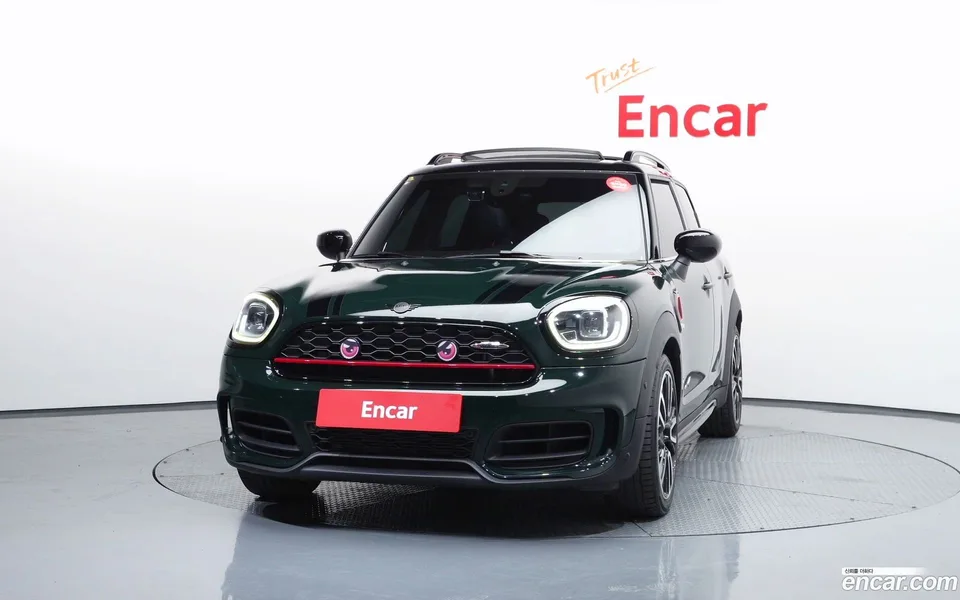 MINI Cooper S Countryman JCW 2022 — миниатюра 3